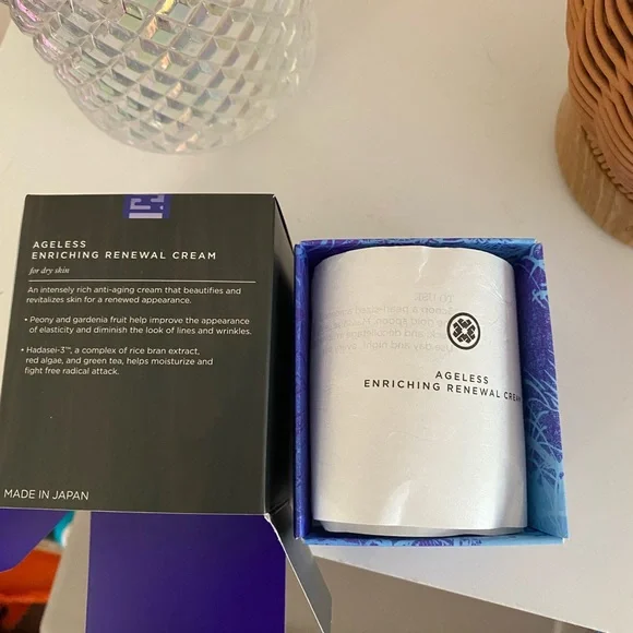 Tatcha Ageless Enriching Renewal Cream-Brand new in box - Picture 5 of 6
